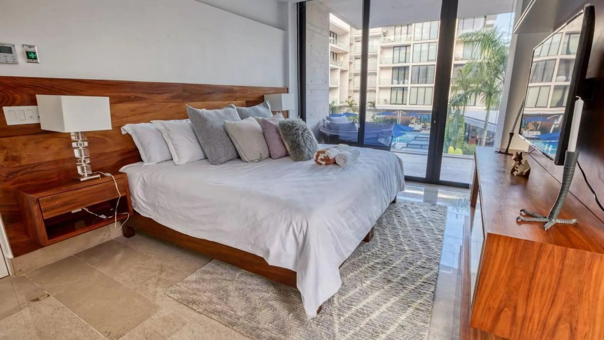 Vakantiehuis Oceana Luxury Apartment Walk To Beach And Day Club Playa del Carmen